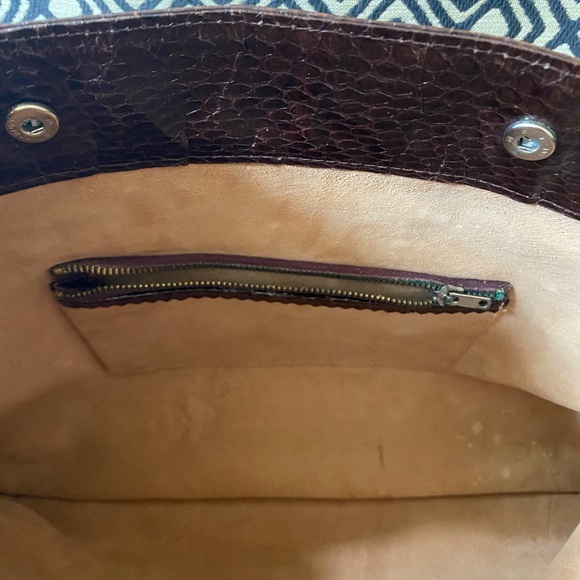Vintage Genuine Snake Tote 👜 - Picture 2 of 3